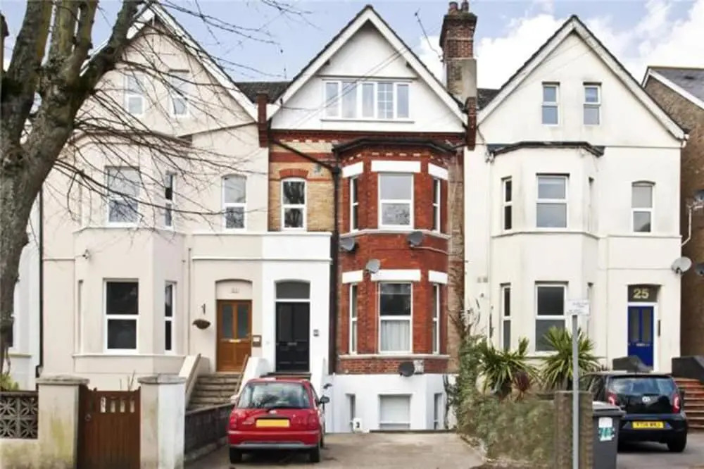 Large Maisonette - DHH