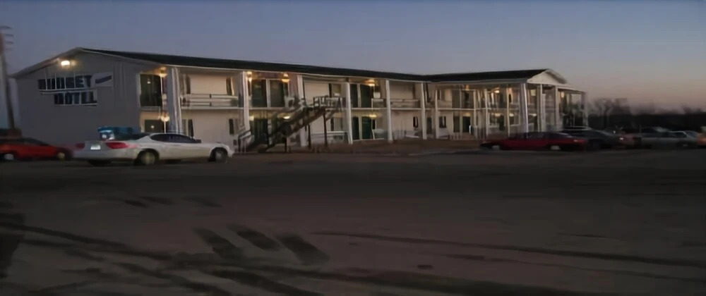 Budget Deluxe Motel