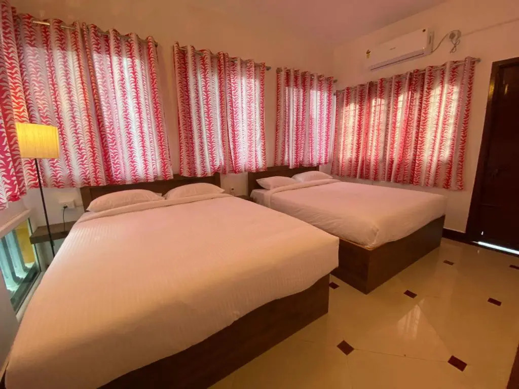 Le Pondy Luxury