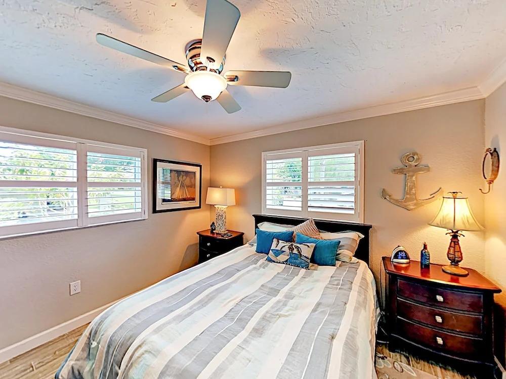 New Listing! Chic W/ Posh Outdoor Patio 2 Bedroom Home