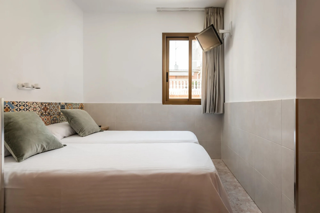 Hostal Baler