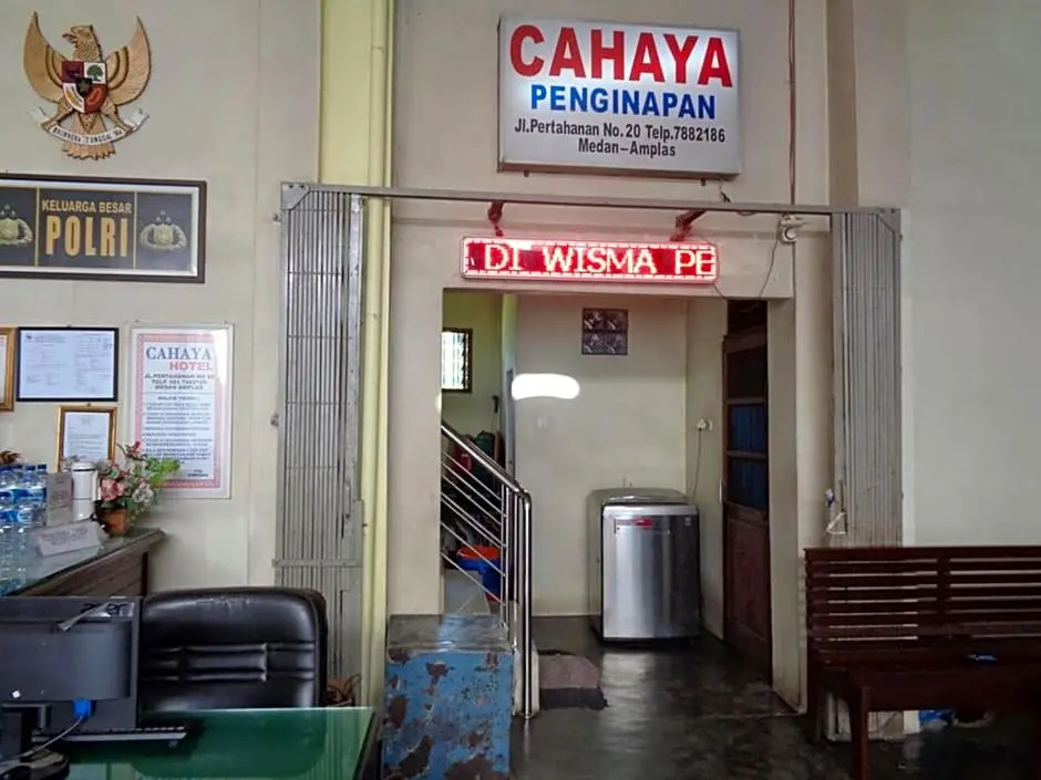 Hotel Cahaya