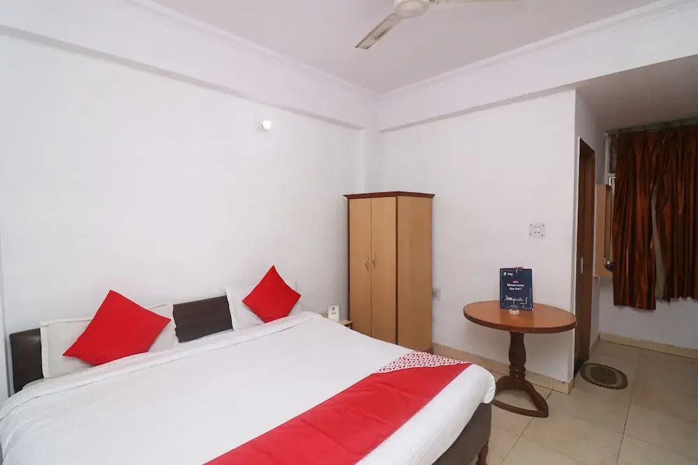 OYO 24680 Hotel Devansh