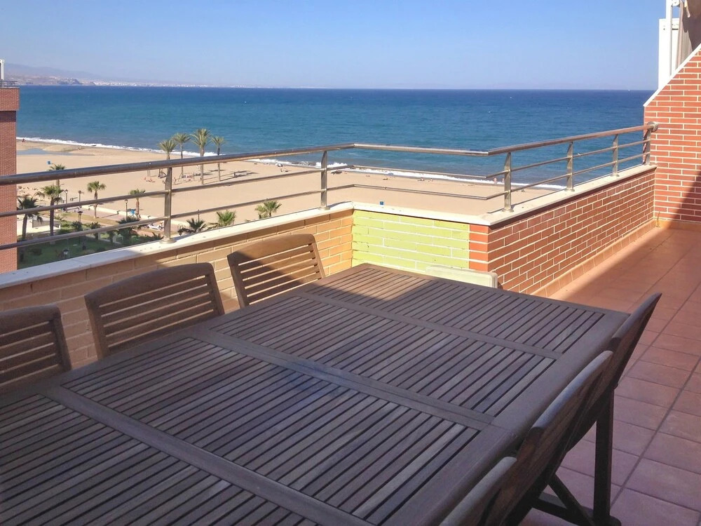 Modern apartment in Roquetas de Mar with sea view