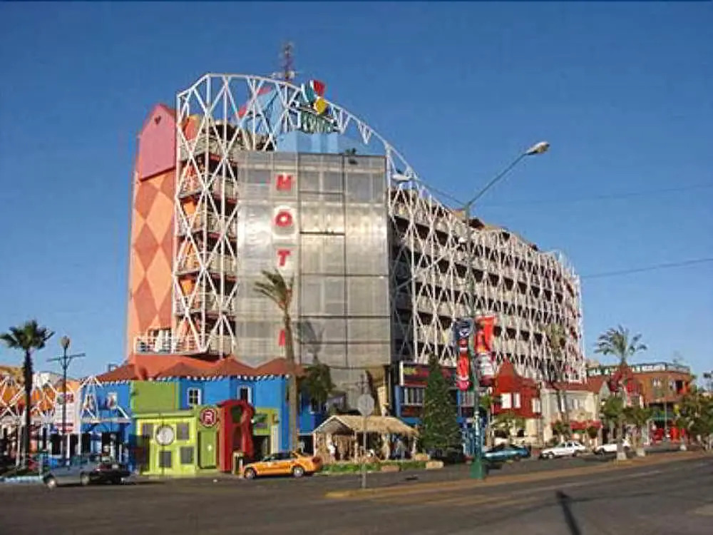 Festival Plaza
