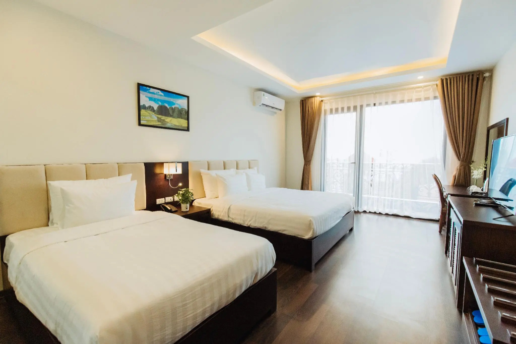 Paragon Noi bai Hotel & Pool