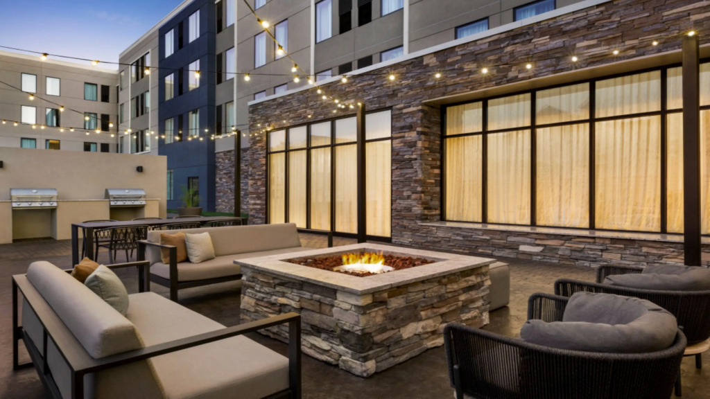 Staybridge Suites Lexington S Medical Ctr Area by IHG