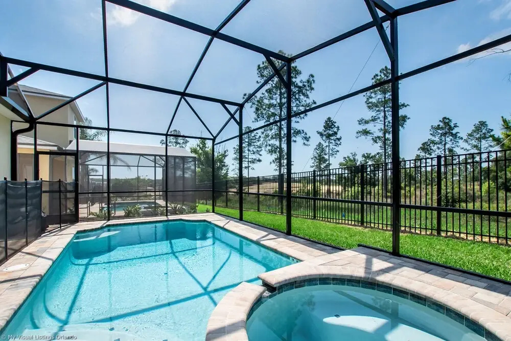 Spectacular 6 Bedroom 5 Bathroom House