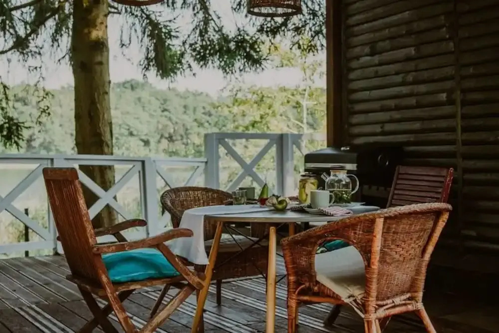 Holiday Home by Lake Kl pnicko with Pier