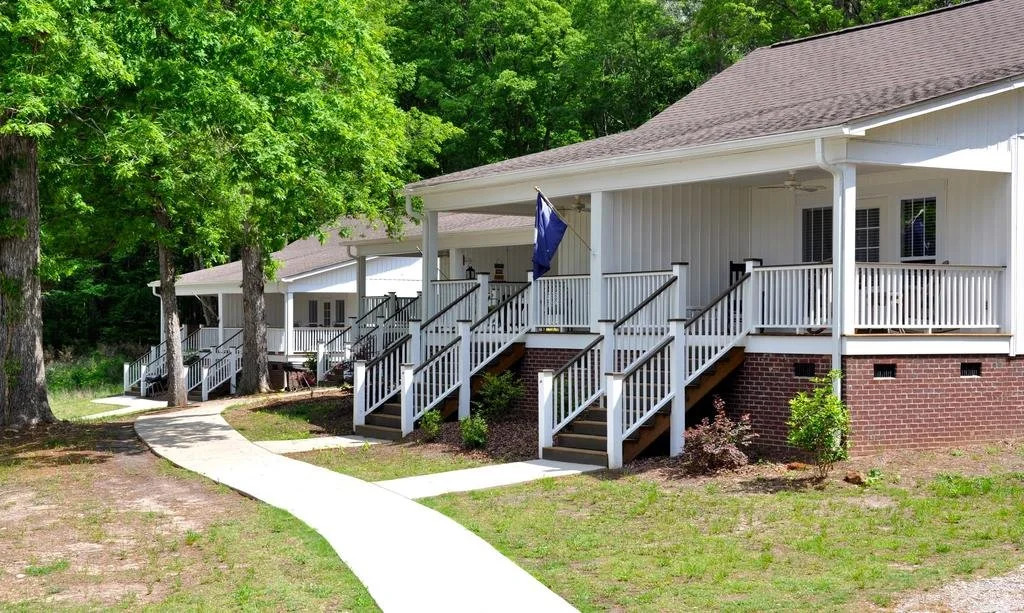 Spinner's Resort & Marina,