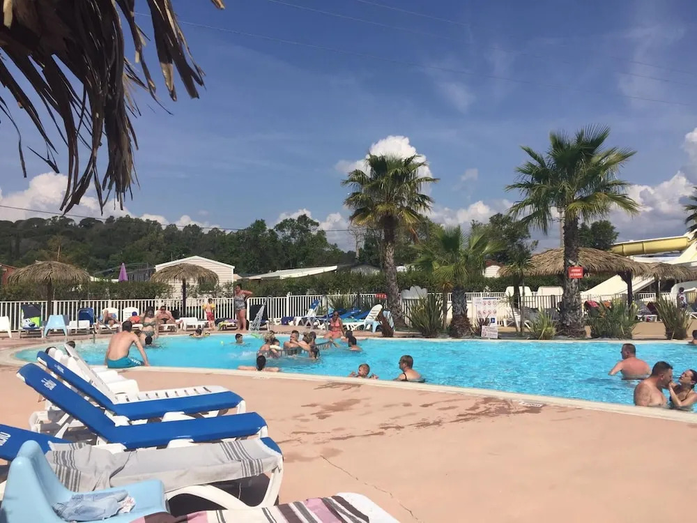 Bungalow With 3 Bedrooms in Fréjus, With Shared Pool, Furnished Terrace and Wifi - 5 km From the Beach