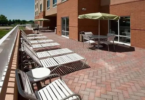 Fairfield Inn & Suites Louisville East