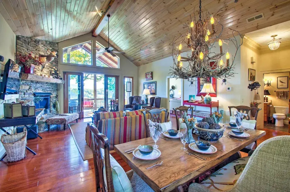 Bryson City Condo w/ Spectacular Views & Amenities