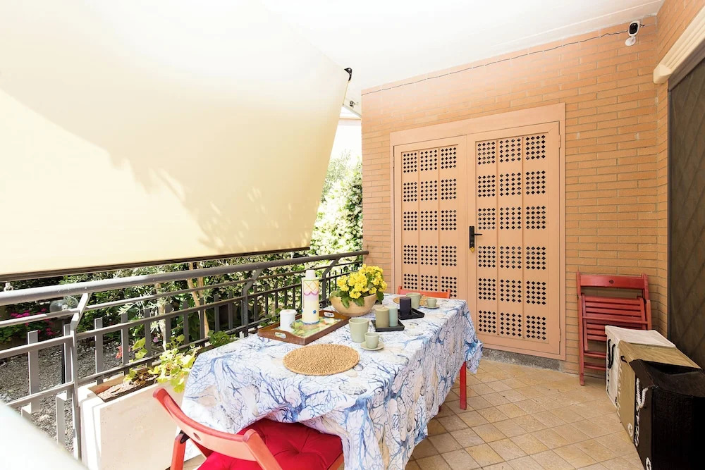 La Casetta di Giò a Roma With Private Garden and Parking Space - Beahost