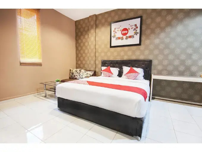 Coin Mulia Hotel By OYO Rooms