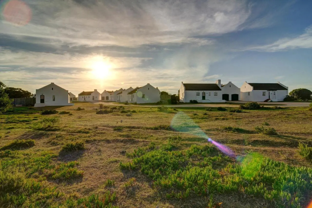 De Hoop Suites
