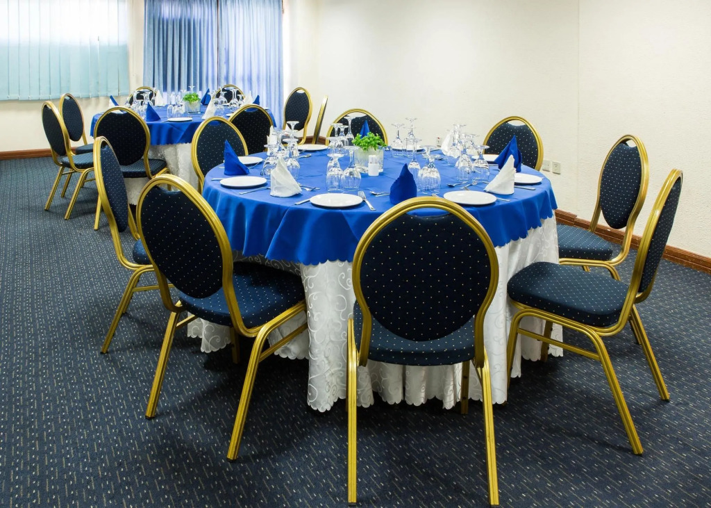 Sunlodge Hotel