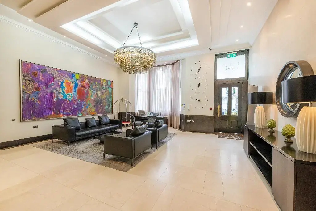 130 Queens Gate Apartments