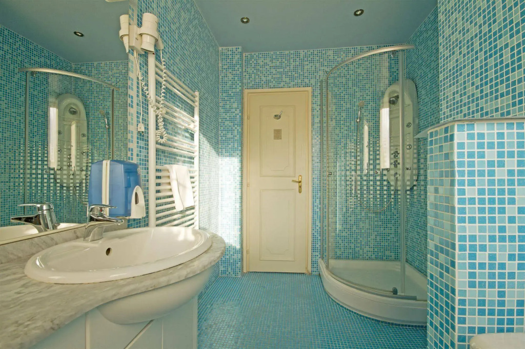 Alfa Art Hotel