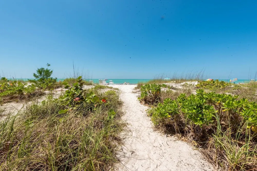 Coquina Beach Club 204