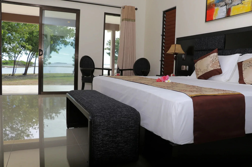 Nila Beach Resort
