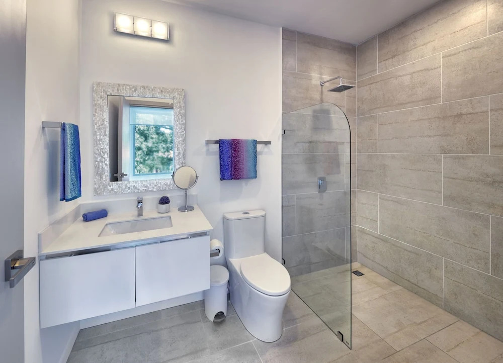 Sunset Blvd 10A - 2 Br Condo