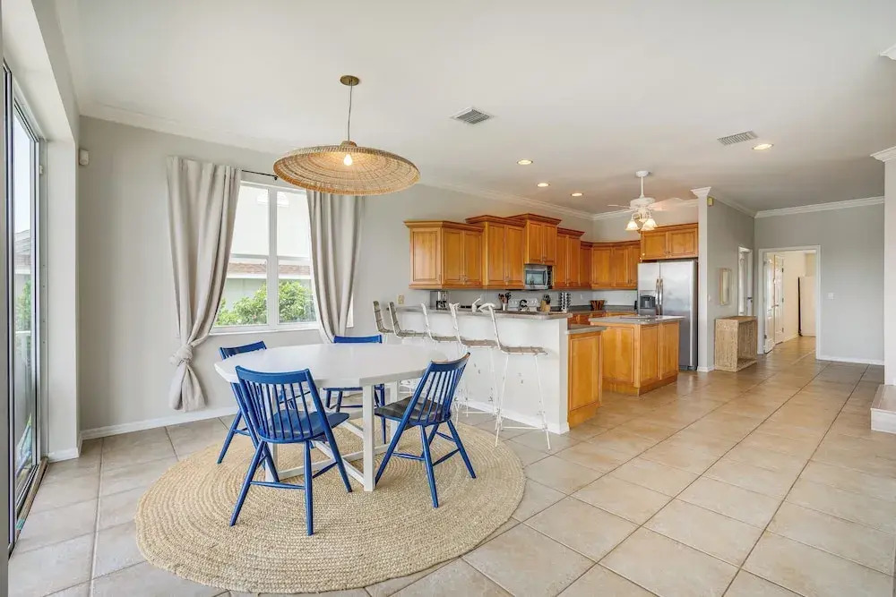 Waterfront Retreat w/ Pool on Caloosahatchee River