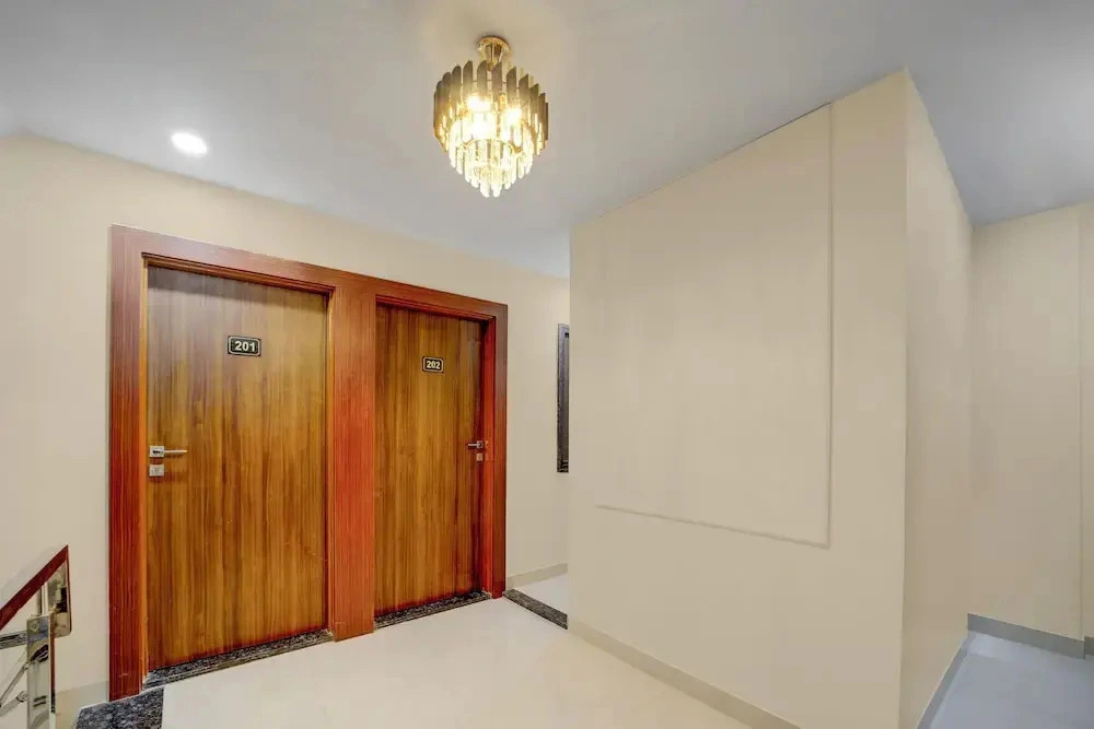 Fabhotel Shri Vinayak