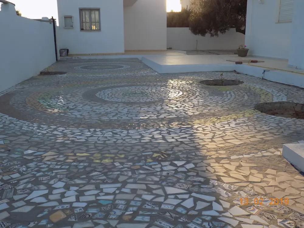 House Dar Mamina