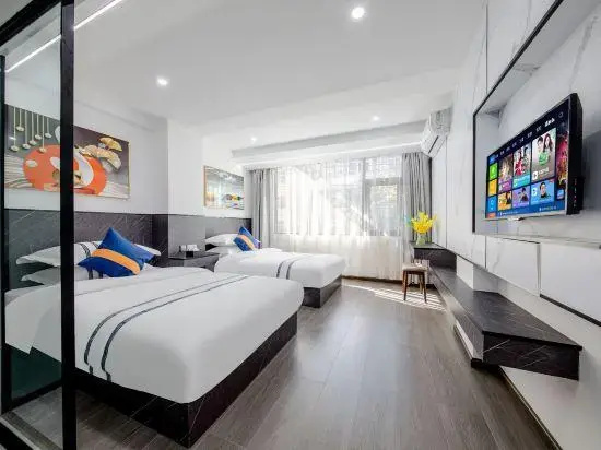 Yuhao Business Hotel