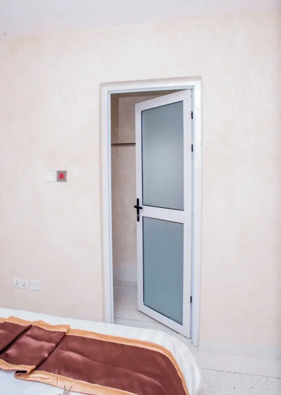 S - Tetu Inn Nairobi CBD