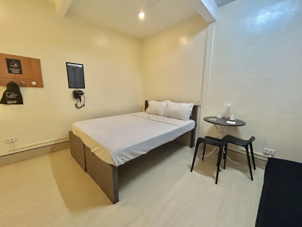 Selah Lofts Hotel