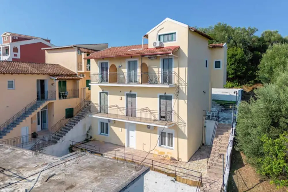 Gavriil Apartments Corfu - Courtyard Retreat