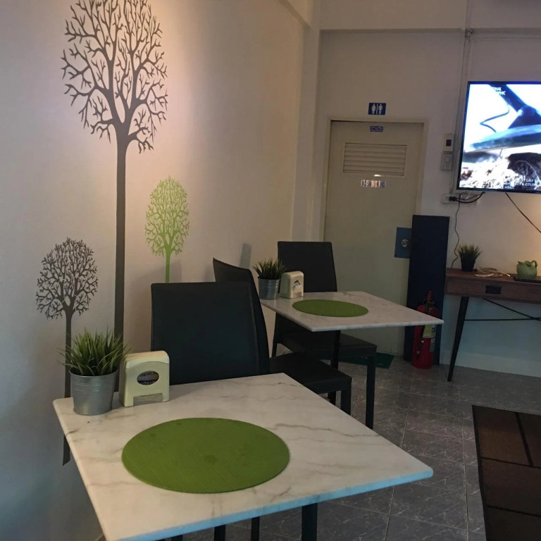 Апартаменты Aromdee Apartment
