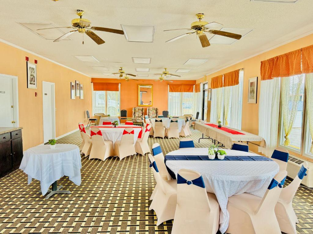 Travelodge by Wyndham Thomasville AL