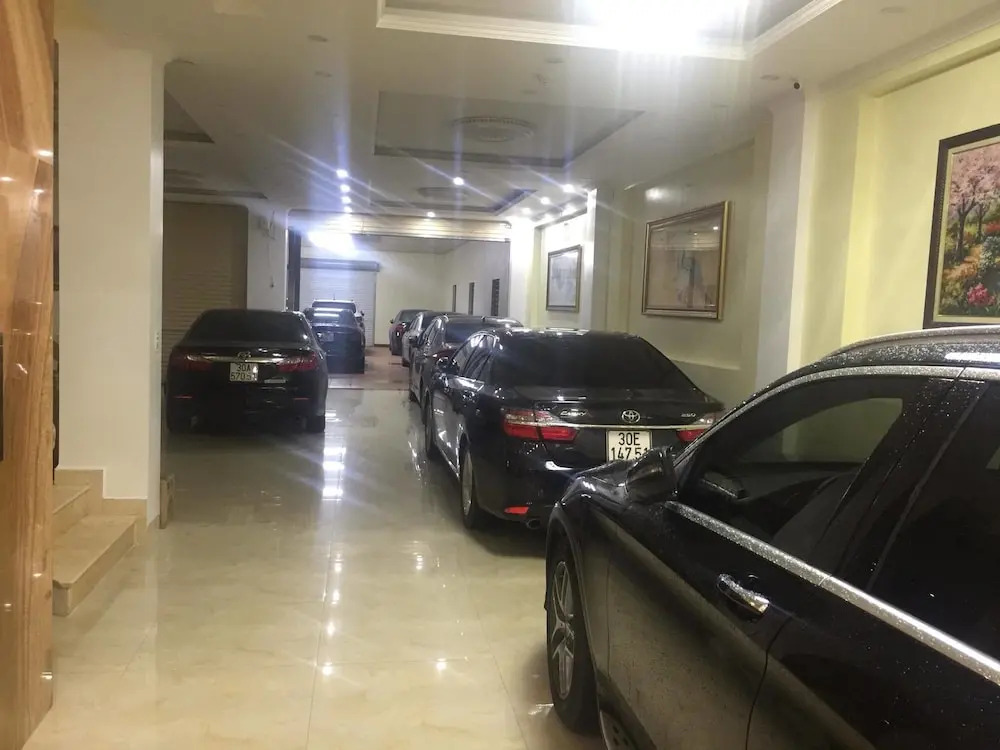 Dinh Gia Hotel