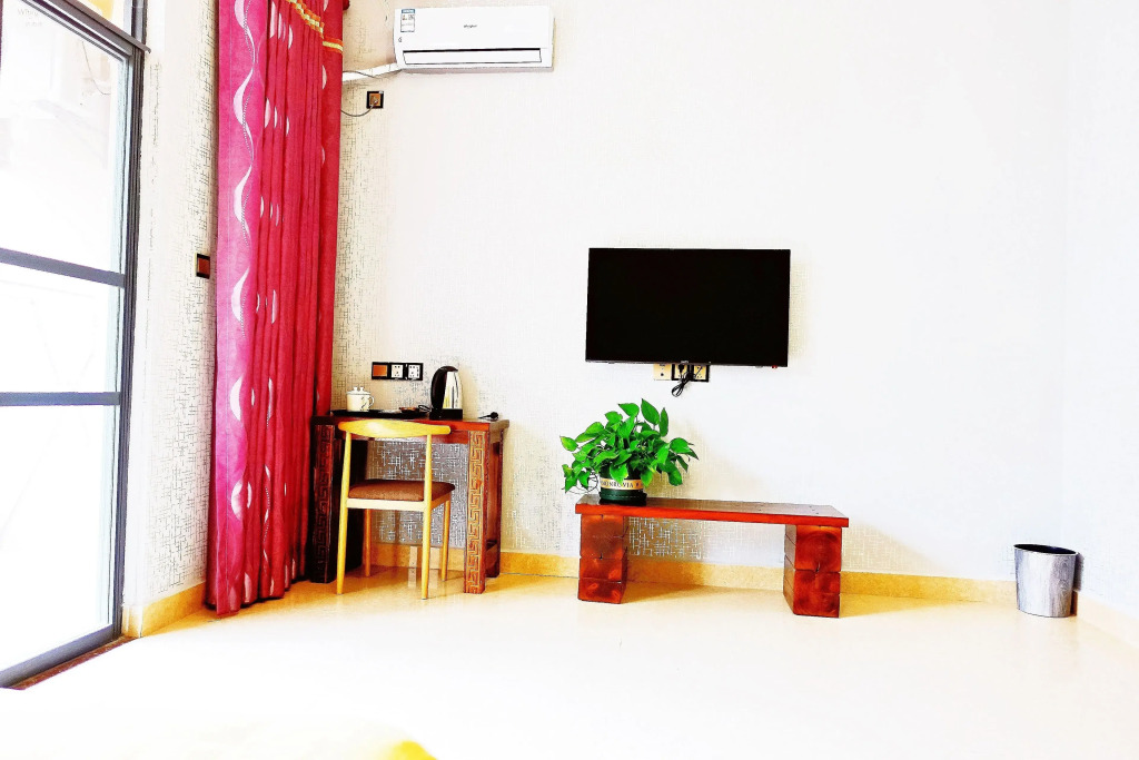 Sanya Jinji Liyuan Guesthouse