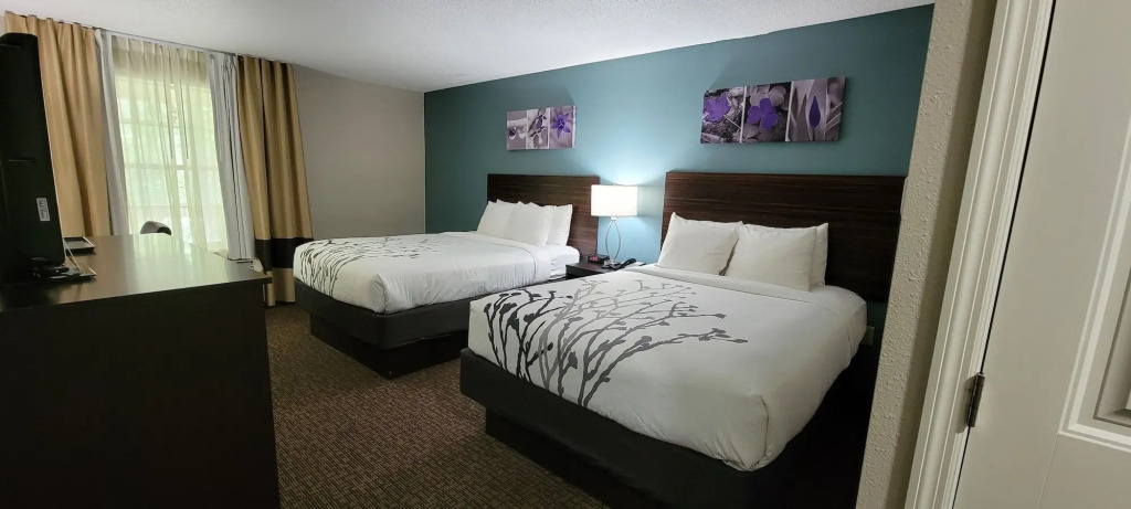 Sleep Inn & Suites