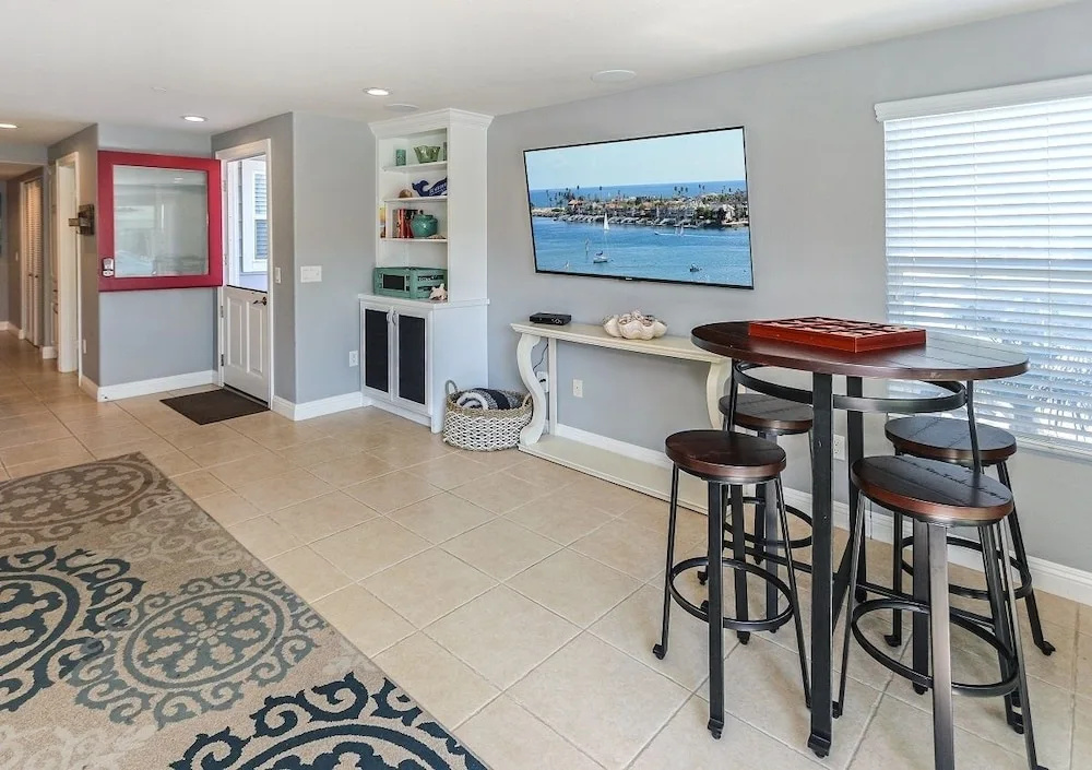 223 34th St A Ocea 3 Bedroom Duplex