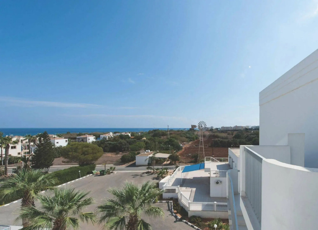 Marlita Beach Hotel Apartments