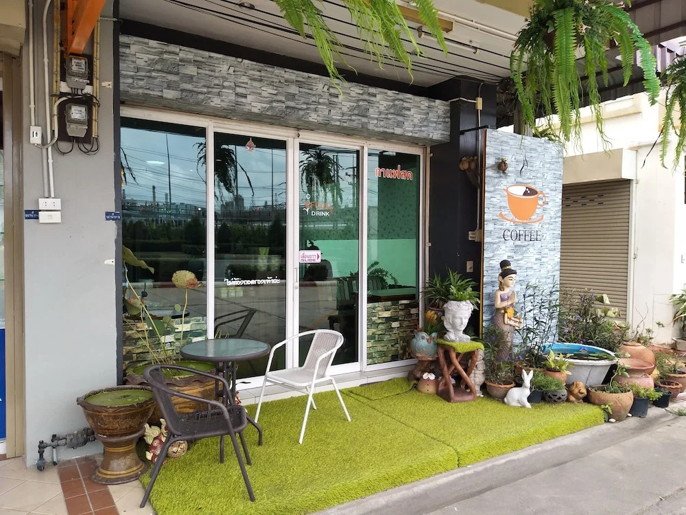 Penthai Hostel