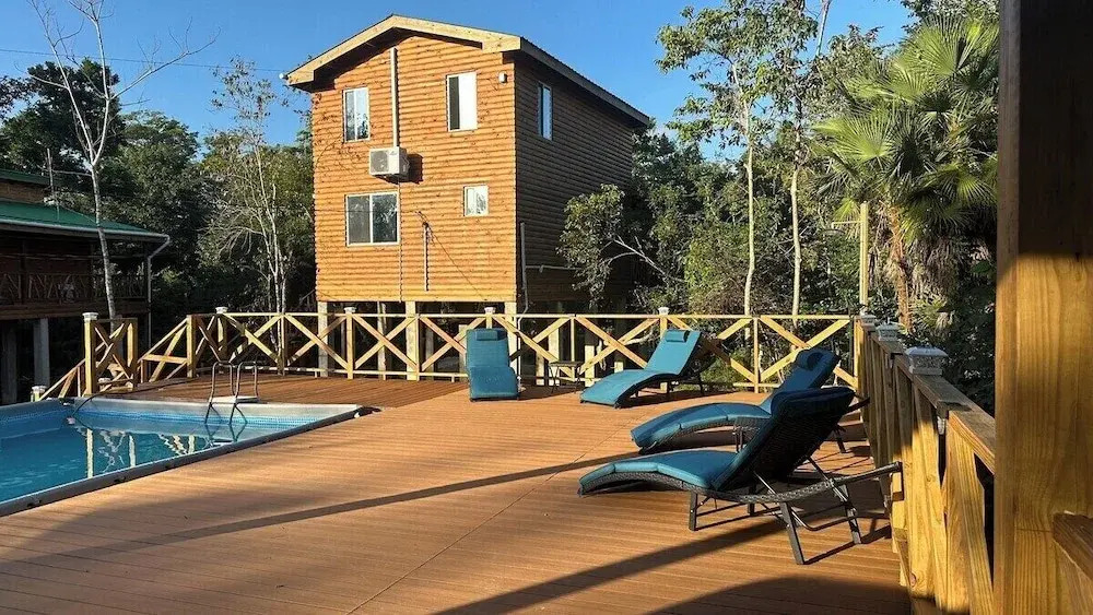 Howler Jungle House