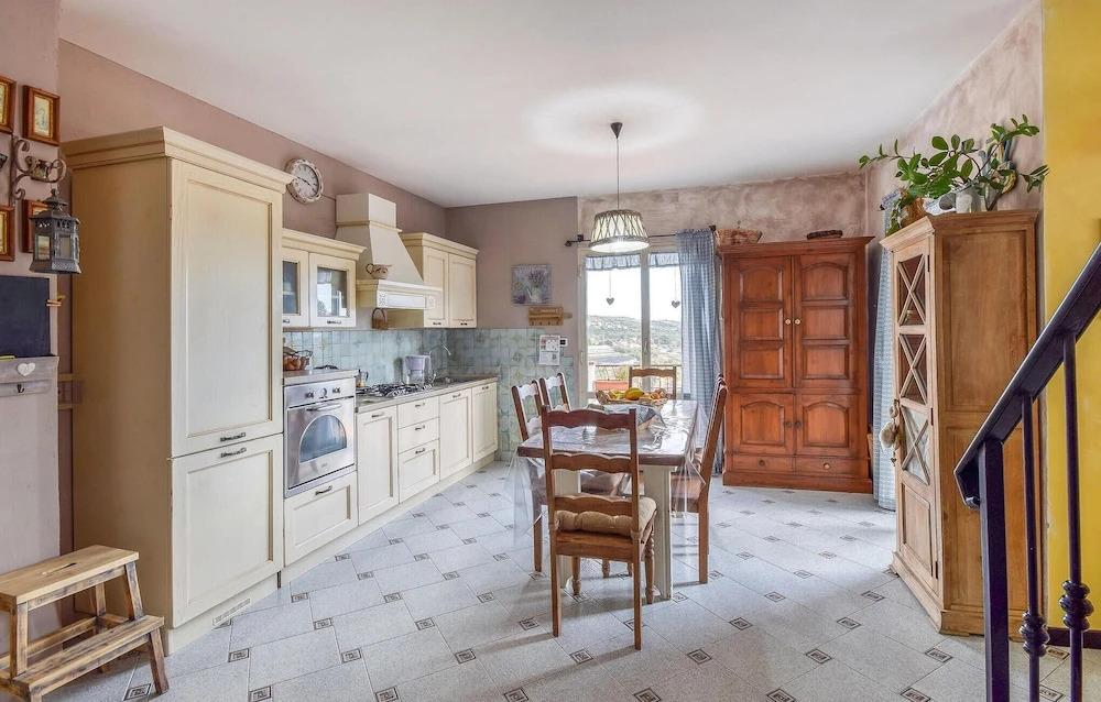 Amazing Home in Imperia With 3 Bedrooms and Wifi
