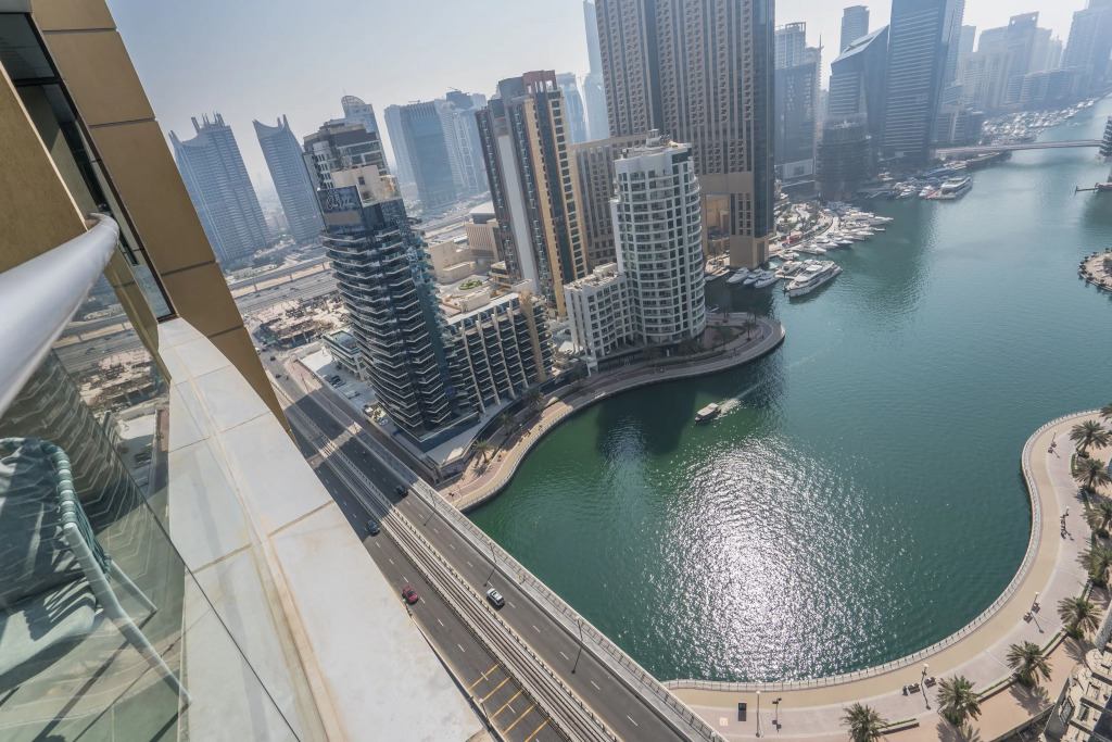 Cozy apt. w/balcony floor 22 Dubai Marina
