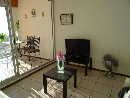 Languedoc Immobilier Appartement Vue Mer Face Plage Parking - Pt124
