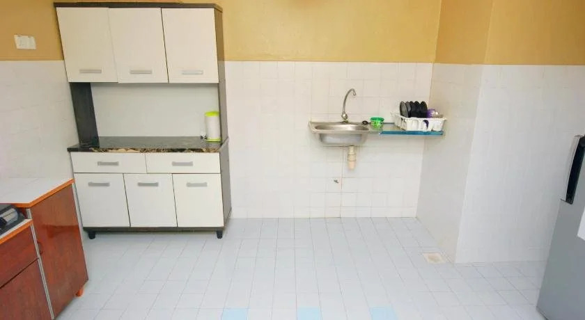 BayView Villa Condominium Apartment A