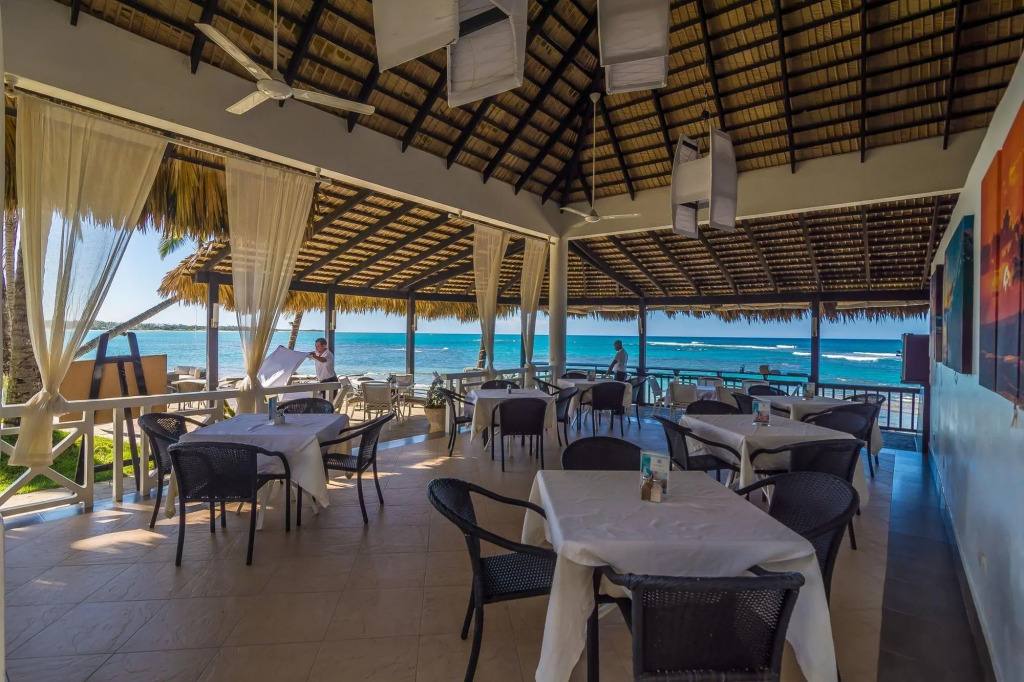 Velero Beach Resort