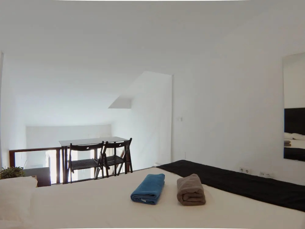 Estudio cercano a Plaza Castilla CBA5