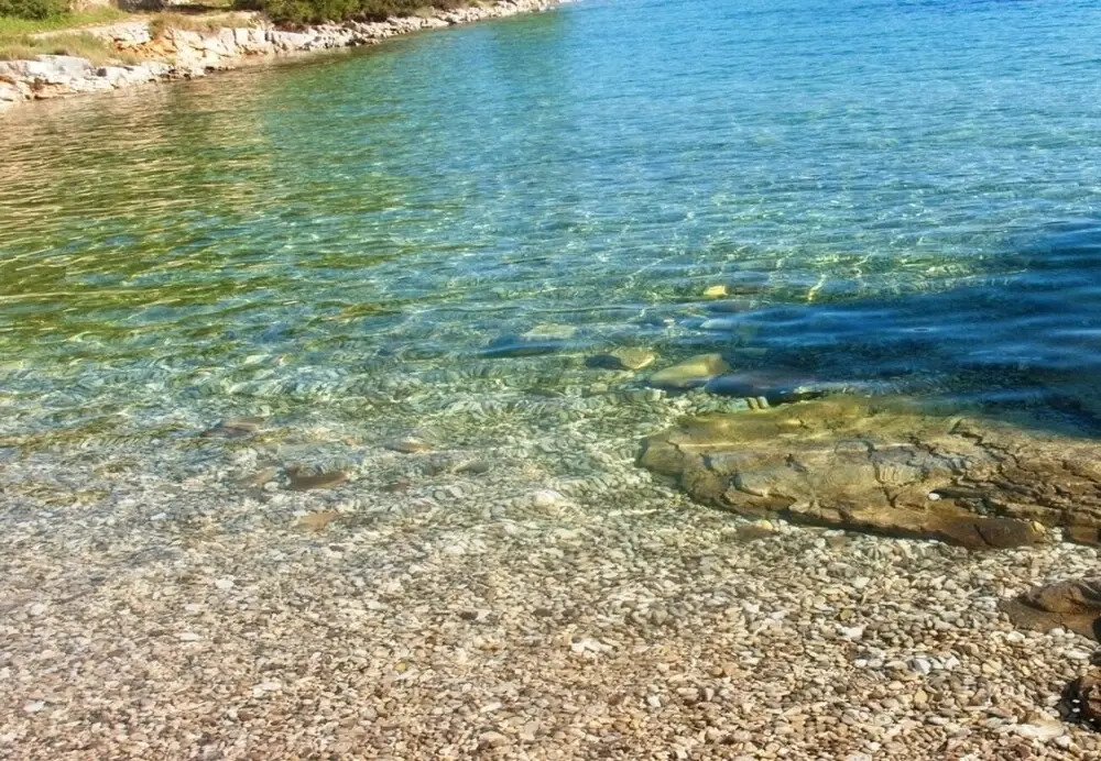 Deni - 70m From Beach - A1
