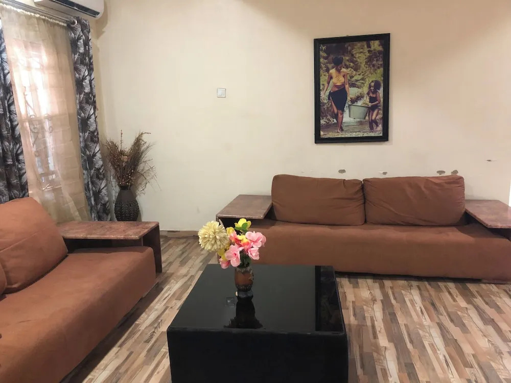 Dazzle Hotels and Apartments
